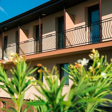Hotel Пиргуля Miladinowzi Exterior foto