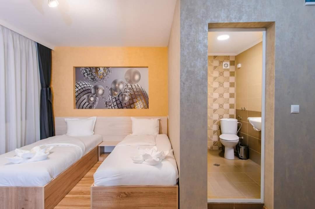 Hotel Пиргуля Miladinowzi Exterior foto